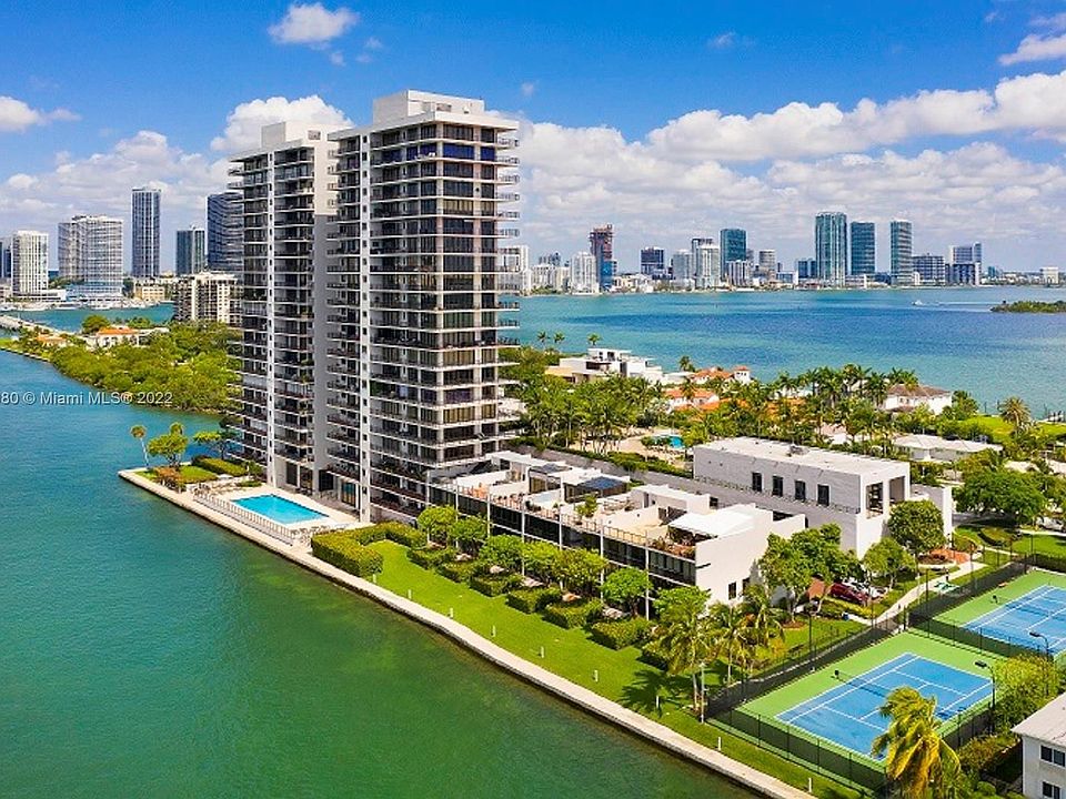 1st image of 1000 Venetian Way APT 704