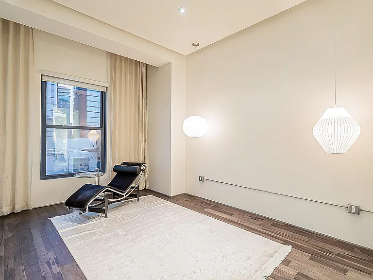 21 6th St #406 — Photo 36
