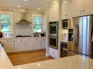 119 Westbourne Ter #1A, Brookline, MA 02446