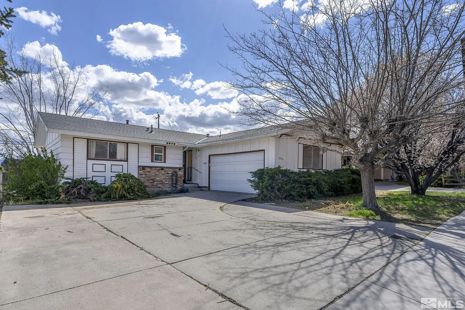 2970 Slater Ave photo 1