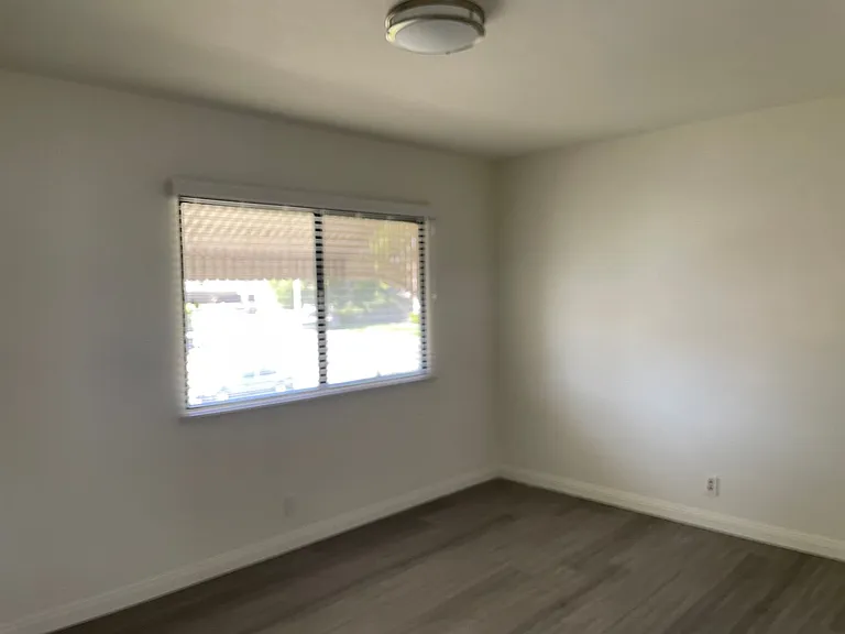55-65 N Fremont Ave #&-2600-2602 — Photo 10