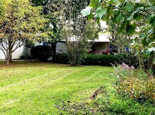 2488 Arcadia Zurich Norris Rd, Newark, NY 14513