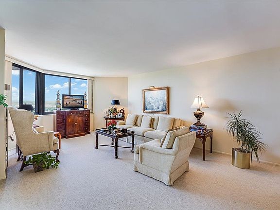3rd image of 1510 Harmon Cove Tower