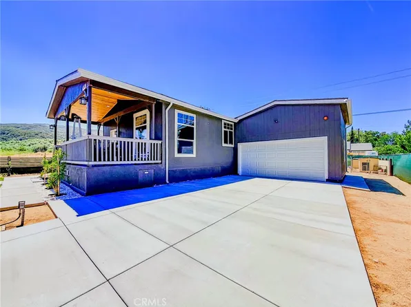42815 Lowhill Dr, Lake Hughes, CA 93532