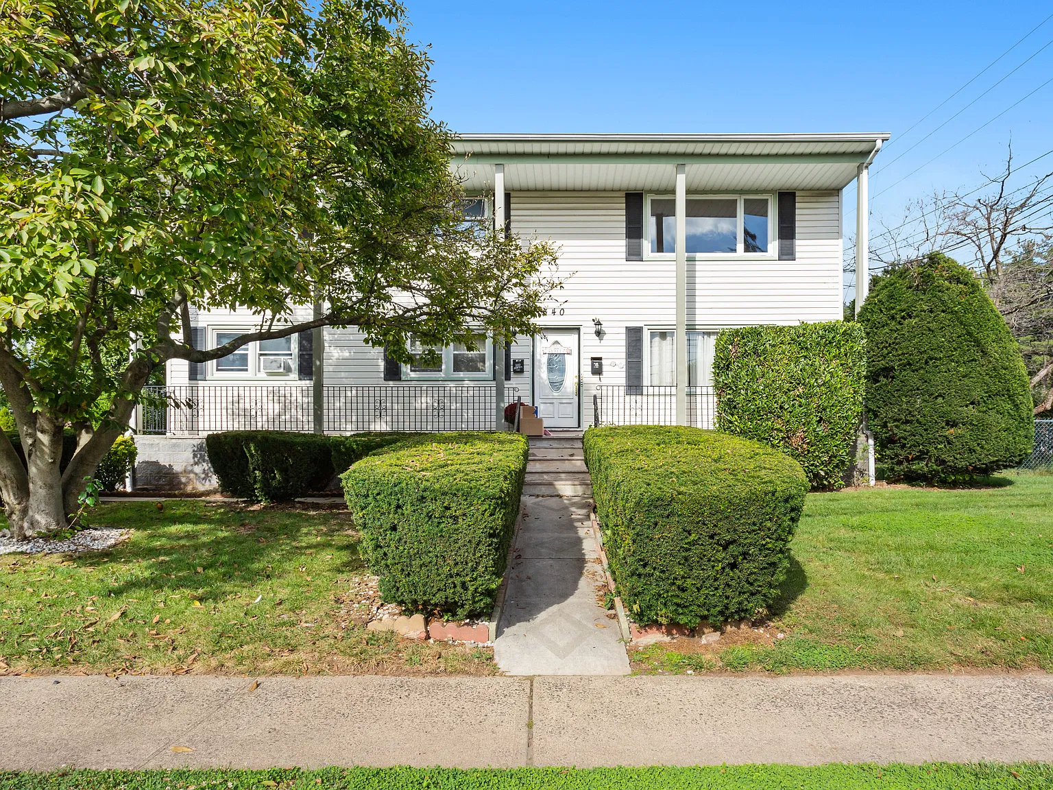 3 bed, $2,850 — Photo 1