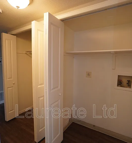 1305 Wolff St #4 — Photo 10