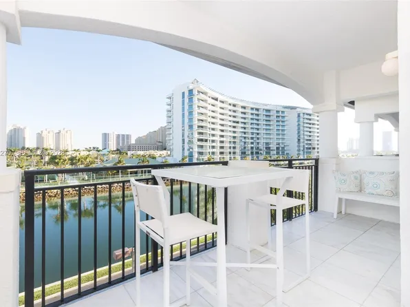 3215 NE 184th St APT 14404, Aventura, FL 33160