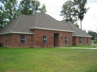 130 Memory Ln, Vicksburg, MS 39180