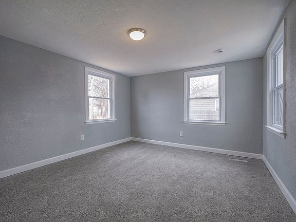 4th image of 5420 Webster Ave