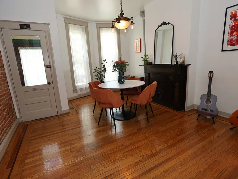423 E Fort Ave — Photo 7