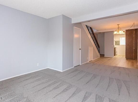5th image of 209 S Ventura Rd Unit 36