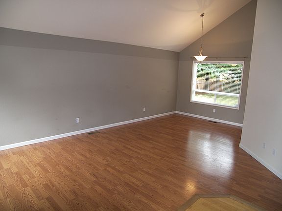 Formal Living Room & Dining 