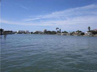 17076 Dolphin Dr, North Redington Beach, FL 33708