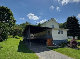 146 W 3rd St, Aultman, PA 15713