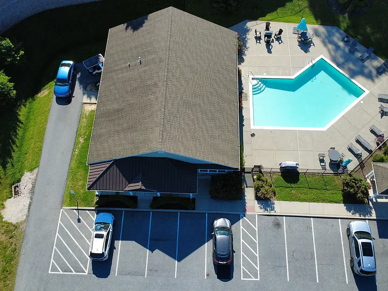 Reserve at Spring Pointe — Photo 25