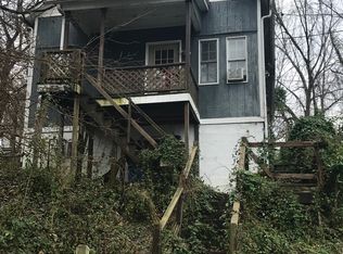 3007 Wadlow St, Pittsburgh, PA 15212