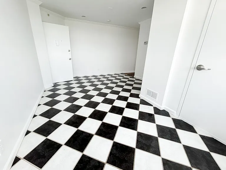3415 W End Ave #712B — Photo 2