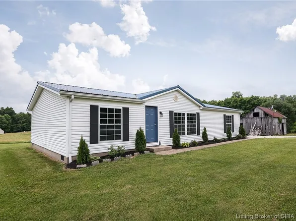 888 St Johns Church Road NE, Lanesville, IN 47136