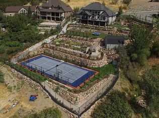 1558 E Millbrook Way, Bountiful, UT 84010