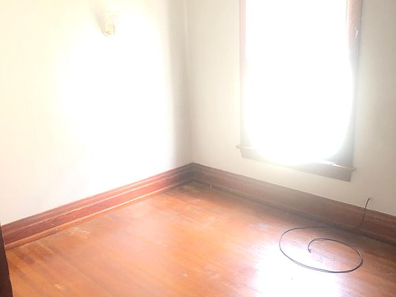 5th image of 416 Lafayette Ave APT 1