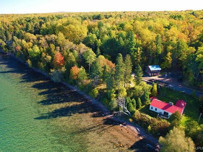 15537 Pequaming Rd, Lanse, MI, 49946