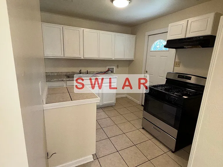 4228 Worthy Dr — Photo 7