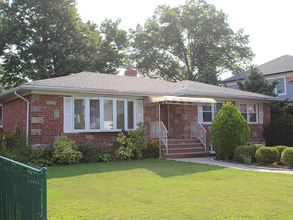 1st image of 56 Holly St