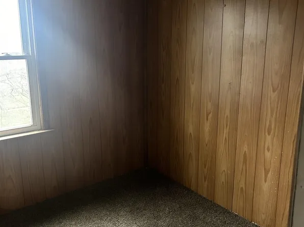 5224 Trowbridge St, Hamtramck, MI 48212