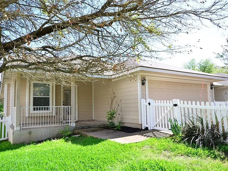 1215 Cardigan St — Photo 18
