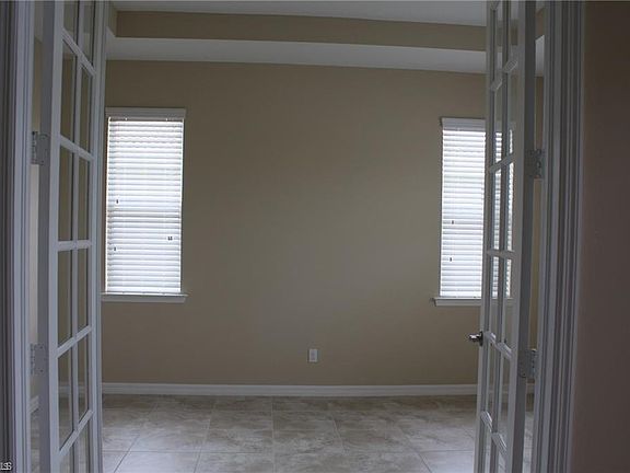 2nd image of 3249 Magnolia Landing Ln