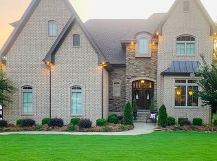 3404 Cypress Ln, Muscle Shoals, AL 35661