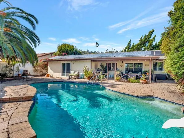 10743 Flambeau Pl, La Mesa, CA 91941