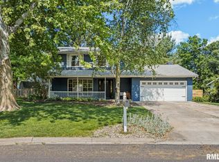 9317 N Timber Ter, Peoria, IL 61615