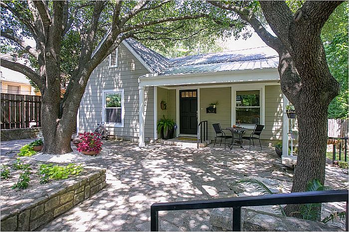 1st image of 2816 Wooldridge Dr