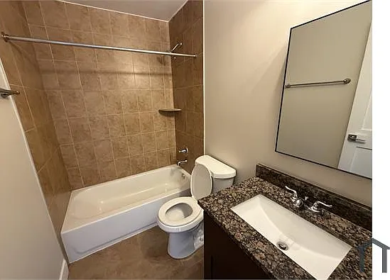1241 Raum St NE — Photo 6