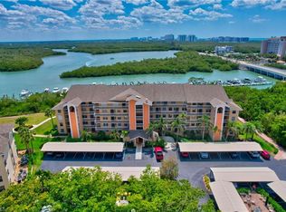 300 Horse Creek Dr APT 107, Naples, FL 34110