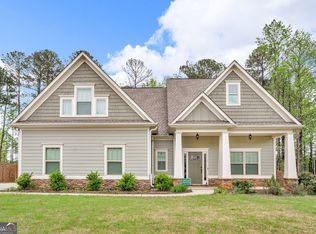505 Bryson Lake Cir, Douglasville, GA