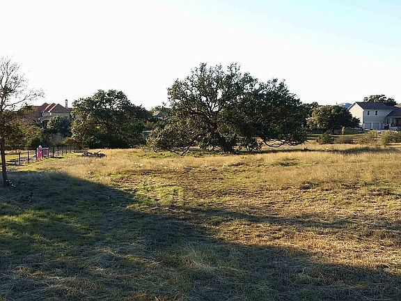 3rd image of 937 Cross Oak