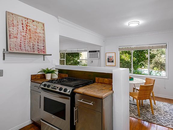 5th image of 1234 Havenhurst Dr APT 8