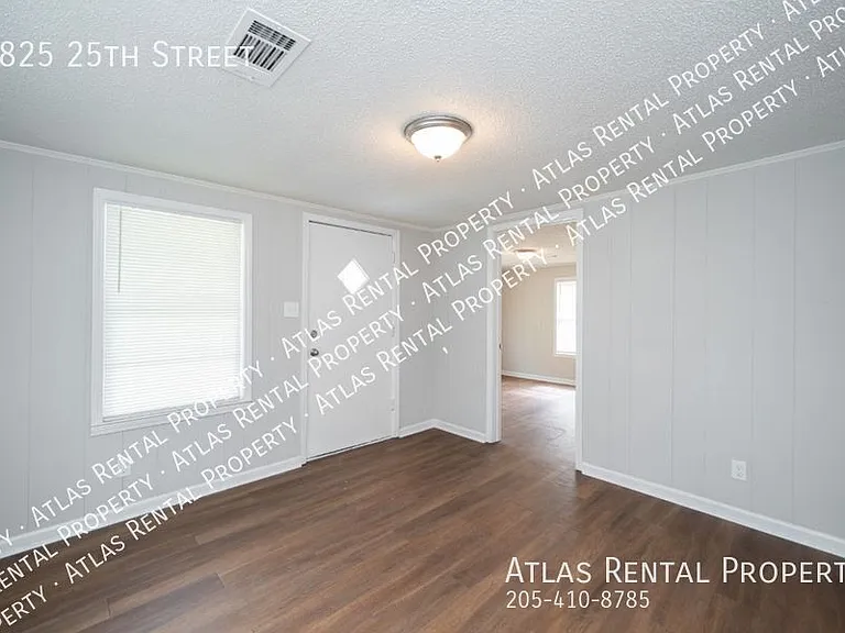 2825 25th St — Photo 5