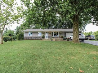 17747 Golden Bridge Rd, Wapakoneta, OH 45895