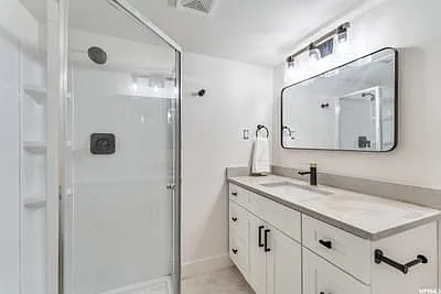 1548 E Kings Row Dr #2 — Photo 7