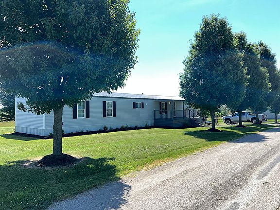 3rd image of 71 Log Cabin Ln
