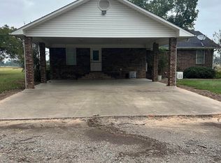 830 Willow Bend Dr, Morrilton, AR 72110