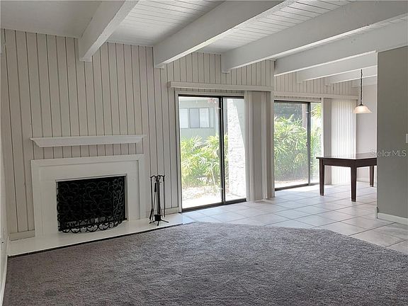 3rd image of 101 Fairway Dr #101