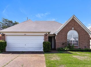 1574 Far Dr, Cordova, TN 38016