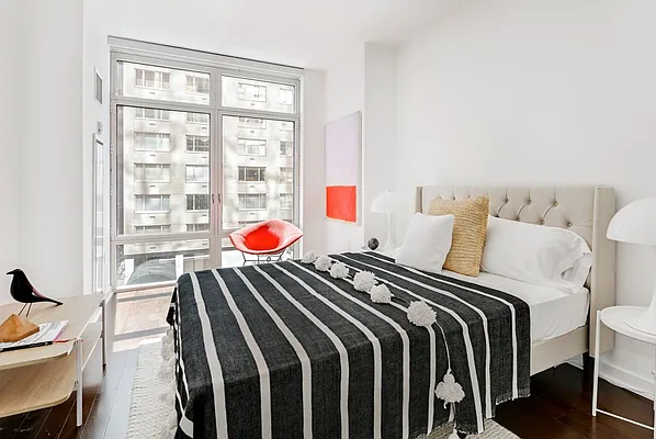 Sold by Compass | media 9