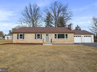 19008 Longmeadow Rd, Hagerstown, MD 21742