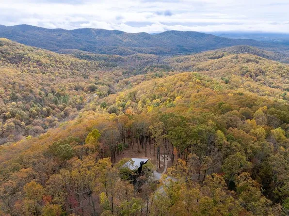 1250 Lost Forest Rd, Ellijay, GA 30536