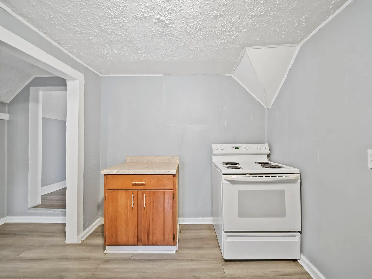 2 bed, 800 sqft, $950 — Photo 4